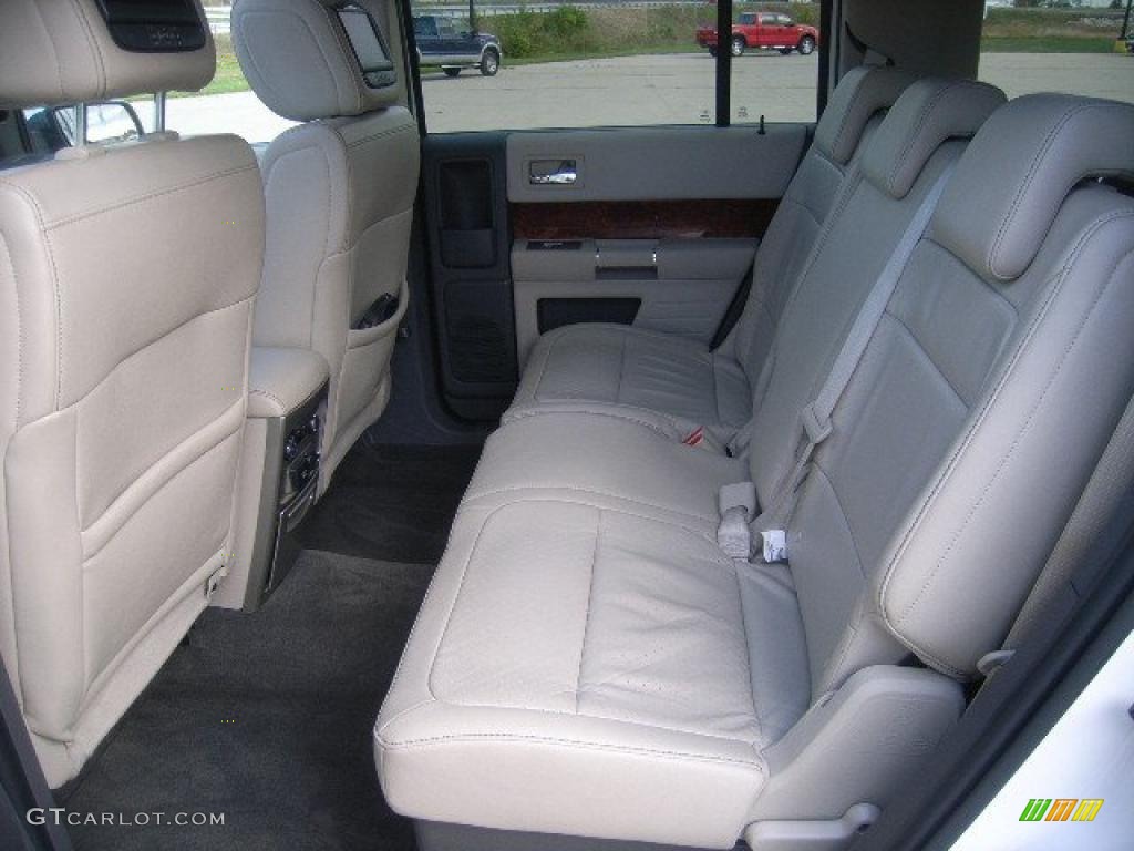 Medium Light Stone Interior 2010 Ford Flex Limited AWD Photo #38574012