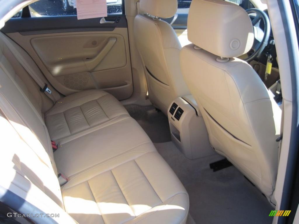 2006 Volkswagen Jetta TDI Sedan interior Photo #38574104