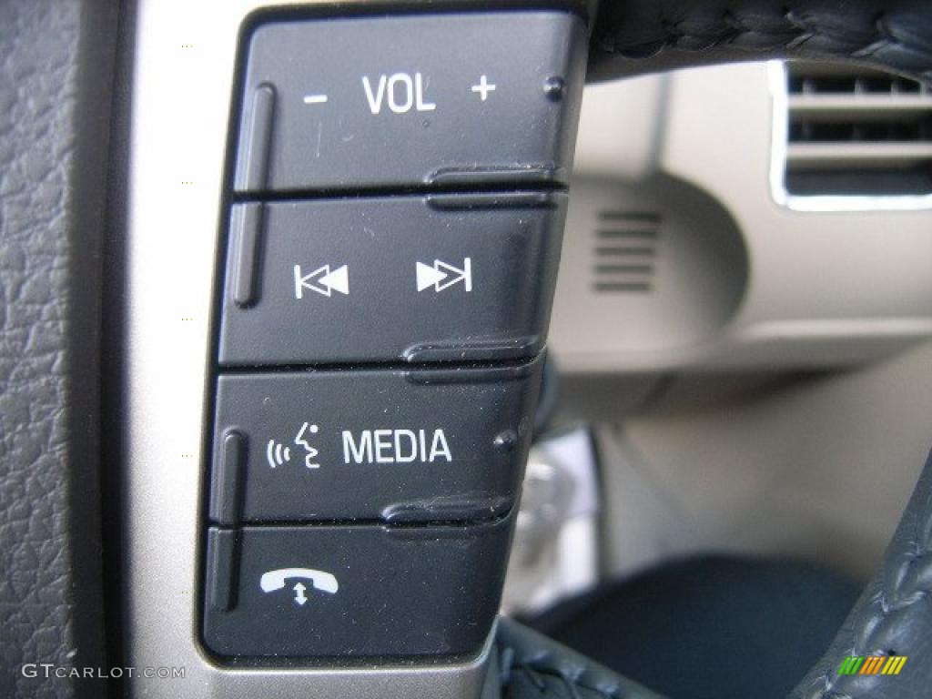 2010 Ford Flex Limited AWD Controls Photo #38574376