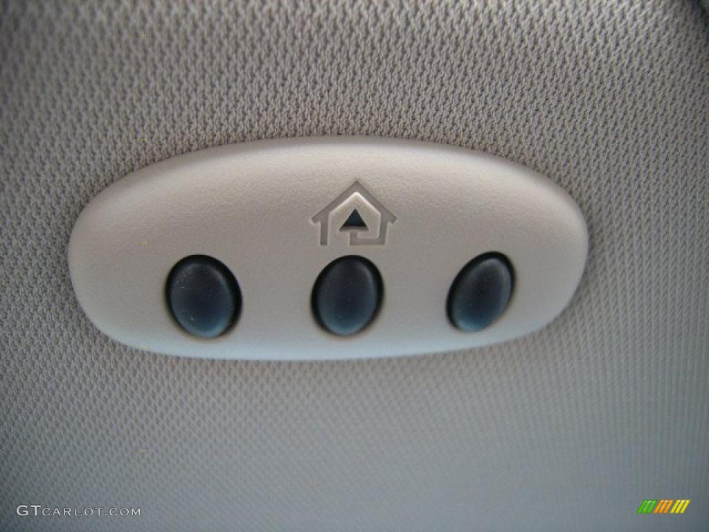 2010 Ford Flex Limited AWD Controls Photo #38574392