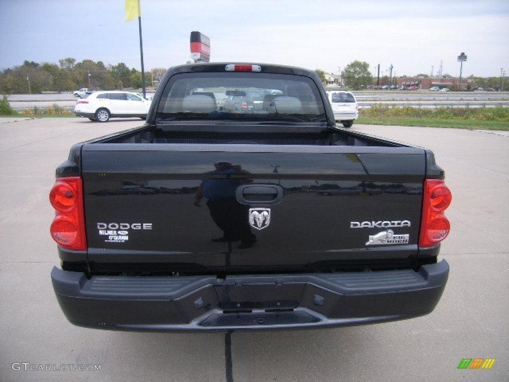 2010 Dakota Big Horn Crew Cab - Brilliant Black Crystal Pearl / Dark Slate Gray/Medium Slate Gray photo #4