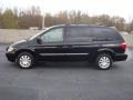2007 Brilliant Black Crystal Pearl Chrysler Town & Country Touring  photo #3