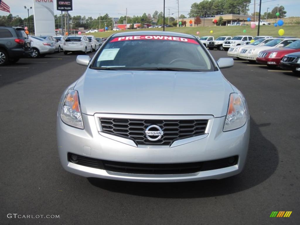 2009 Altima 2.5 S Coupe - Radiant Silver Metallic / Charcoal photo #8