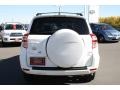 Super White - RAV4 4WD Photo No. 3