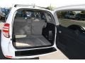 Super White - RAV4 4WD Photo No. 25