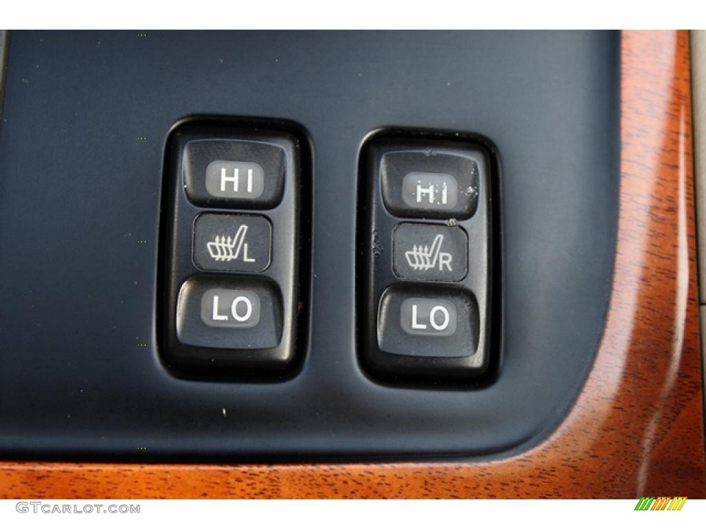 1999 Lexus LX 470 Controls Photo #38577980