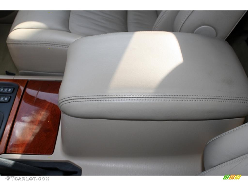 1999 Lexus LX 470 interior Photo #38578000
