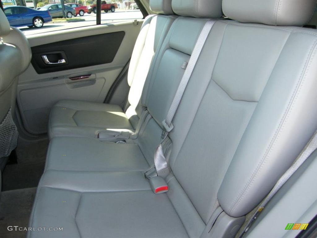 Light Gray Interior 2004 Cadillac SRX V6 Photo #38578784