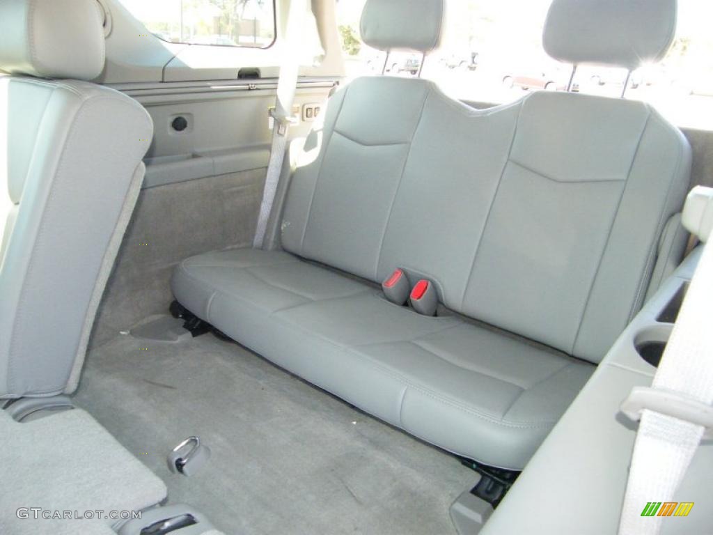 Light Gray Interior 2004 Cadillac SRX V6 Photo #38578816