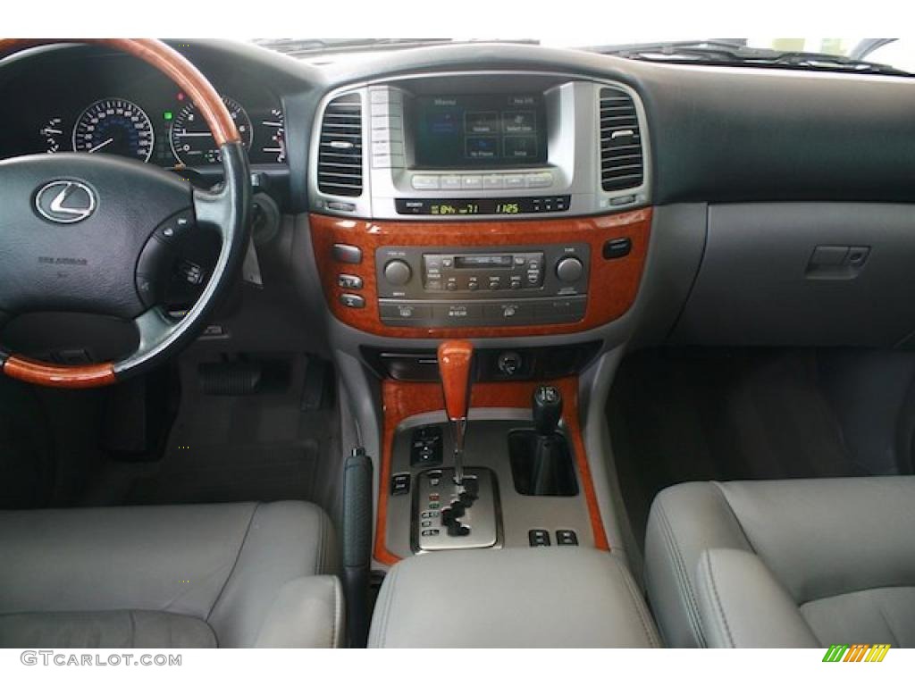2004 Lexus LX 470 Gray Dashboard Photo #38578820