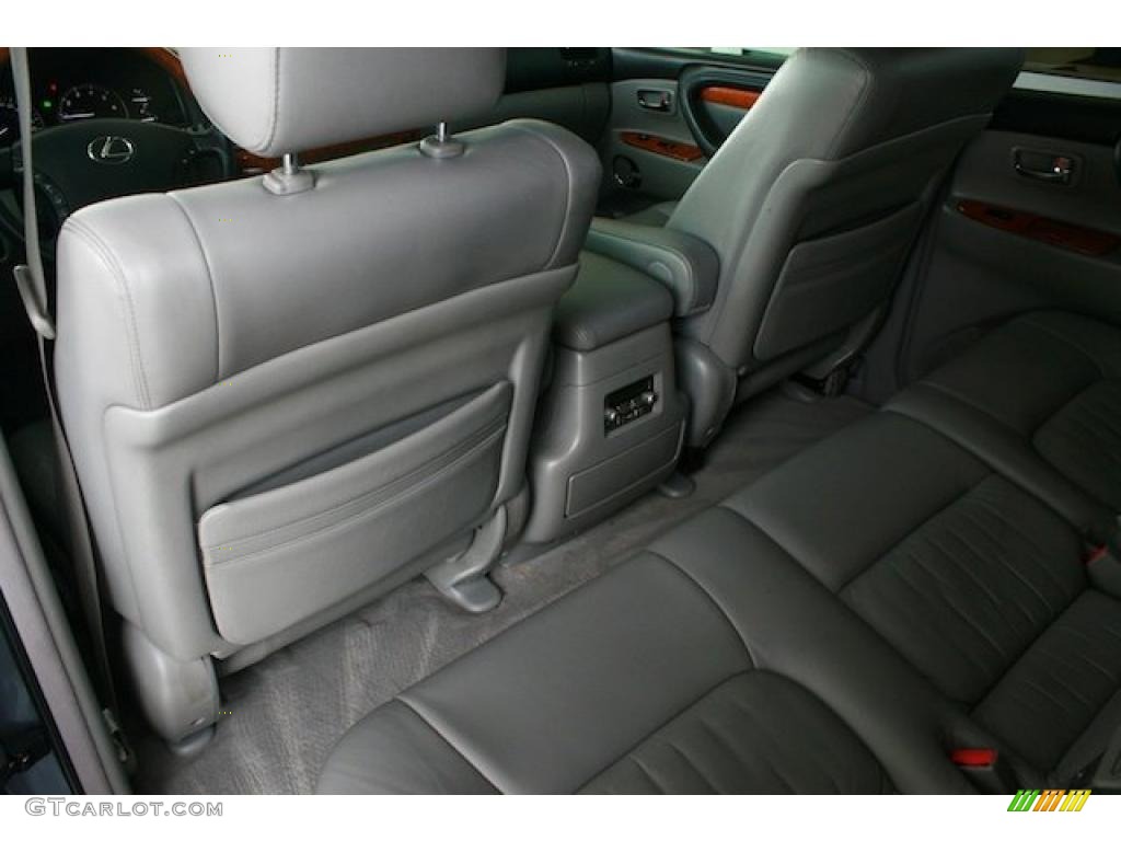 Gray Interior 2004 Lexus LX 470 Photo #38579112