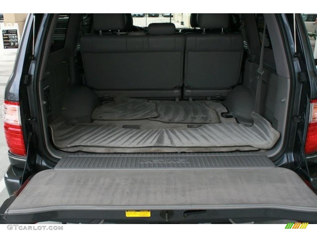 2004 Lexus LX 470 Trunk Photo #38579164