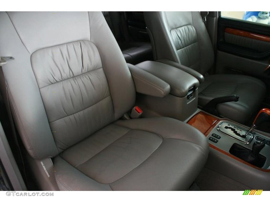 Gray Interior 2004 Lexus LX 470 Photo #38579264
