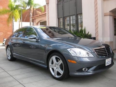 2009 Mercedes-Benz S 550 Sedan Data, Info and Specs