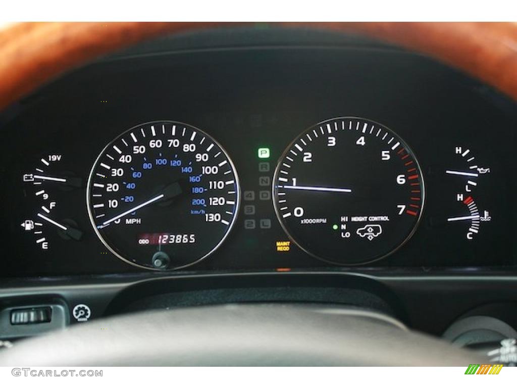 2004 Lexus LX 470 Gauges Photo #38579356