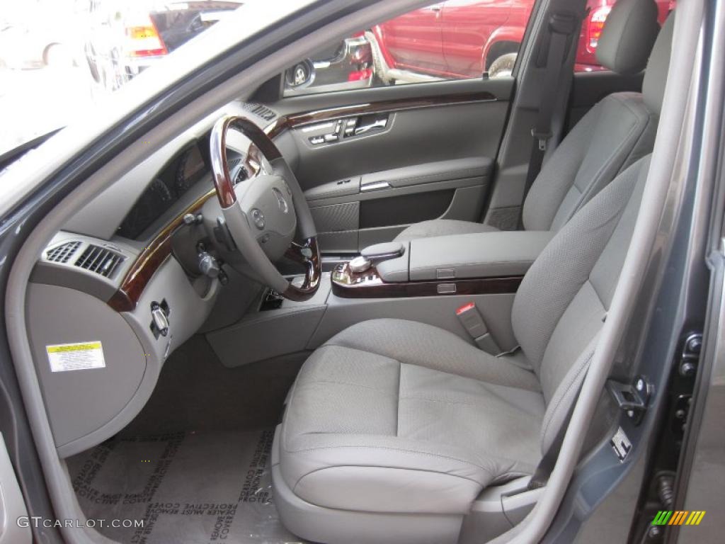 Grey/Dark Grey Interior 2009 Mercedes-Benz S 550 Sedan Photo #38579592