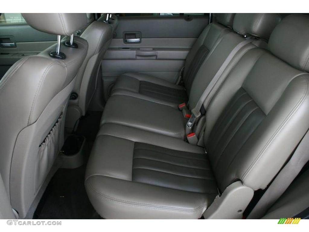 Khaki Interior 2004 Dodge Durango Limited Photo #38579644