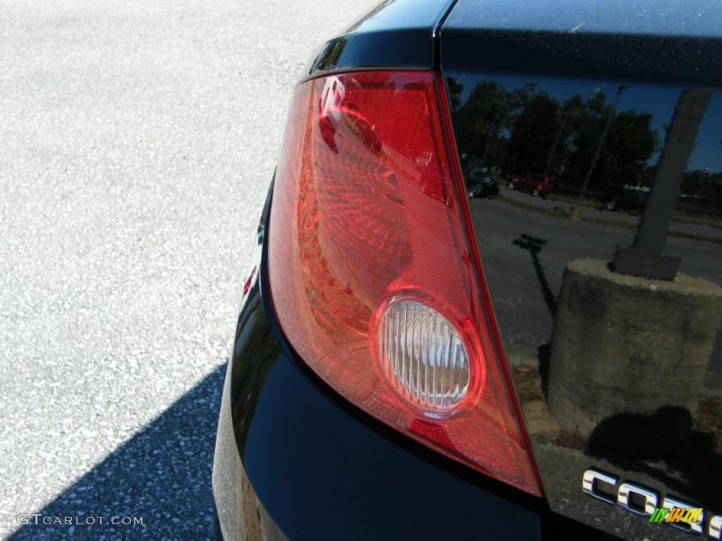 2010 Cobalt LT Sedan - Black / Ebony photo #10