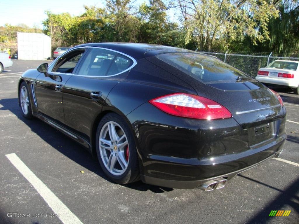 2011 Panamera Turbo - Basalt Black Metallic / Black photo #10