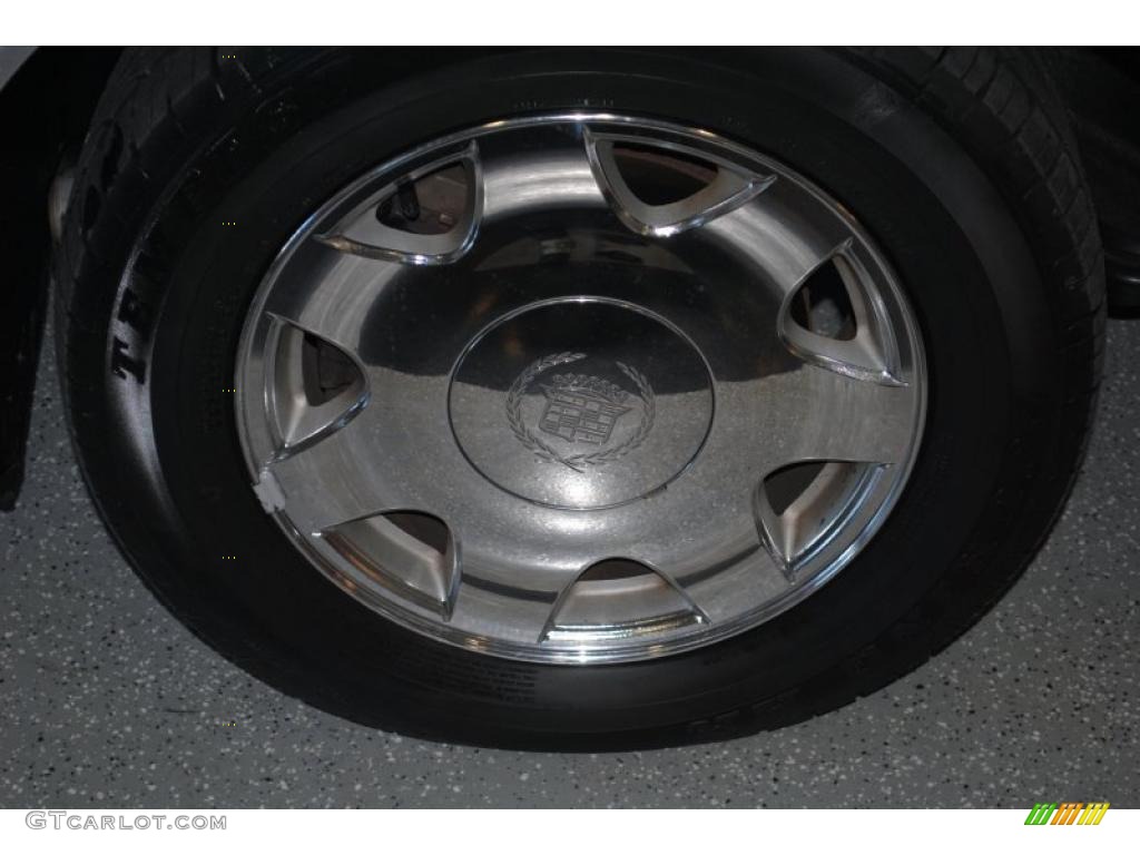 1999 Cadillac Seville SLS Wheel Photo #38583852