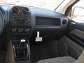 Dark Slate Gray/Light Pebble Beige Interior Photo for 2010 Jeep Compass #38584192
