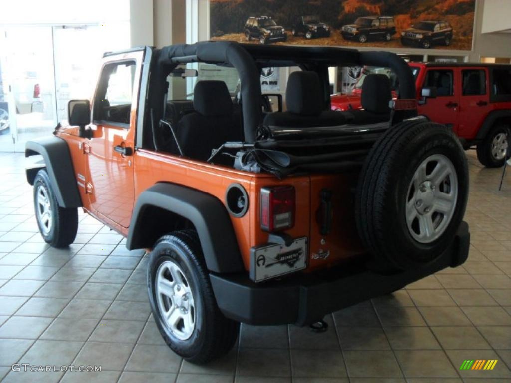 2011 Wrangler Sport 4x4 - Mango Tango Pearl / Black photo #2