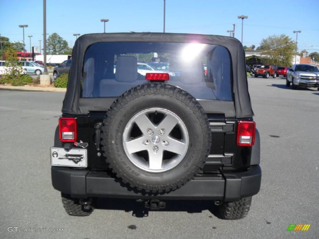 2011 Wrangler Rubicon 4x4 - Black / Black photo #3