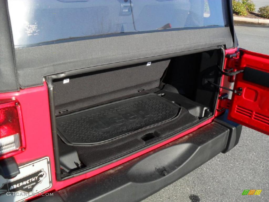 2011 Jeep Wrangler Sport 4x4 Trunk Photos