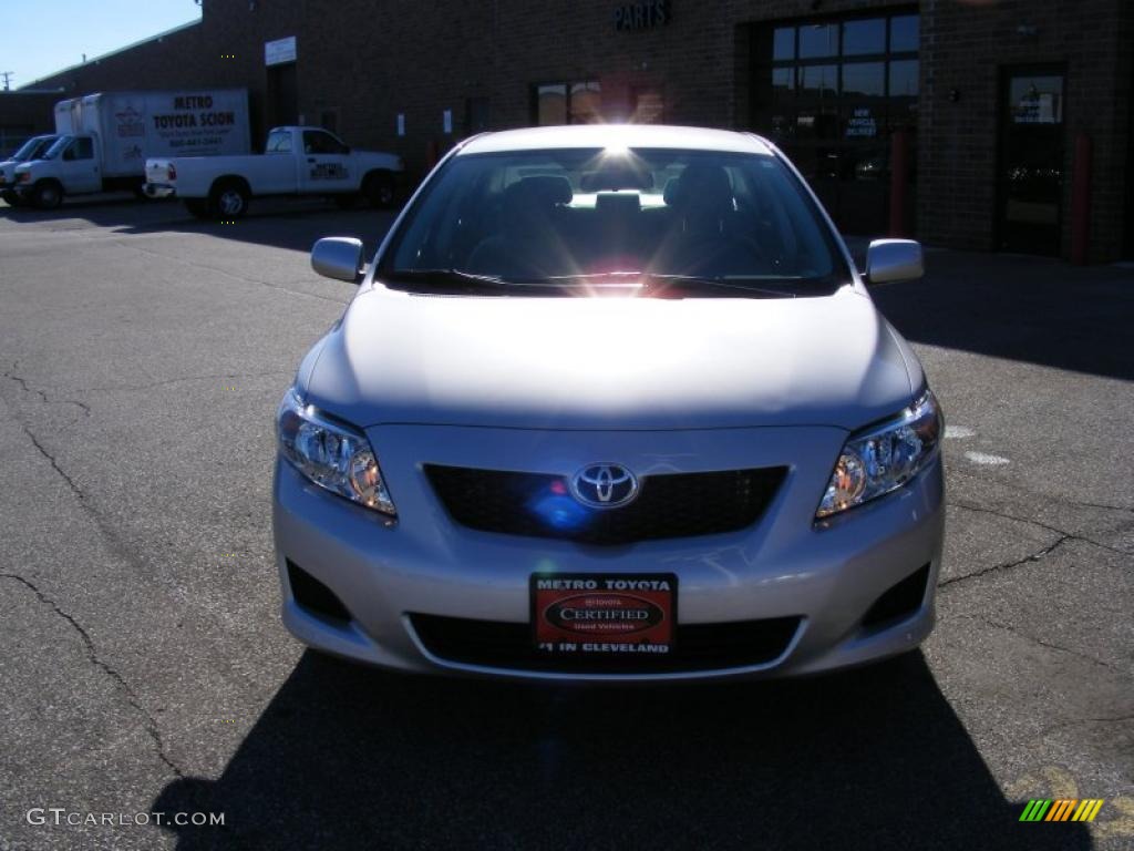 2010 Corolla LE - Classic Silver Metallic / Ash photo #8