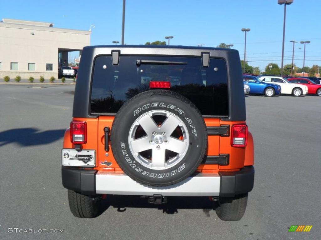 2011 Wrangler Sahara 4x4 - Mango Tango Pearl / Black/Dark Saddle photo #3