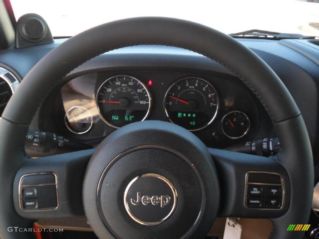 2011 Jeep Wrangler Sahara 4x4 Black/Dark Saddle Steering Wheel Photo #38589009