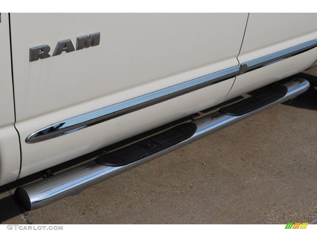 2008 Ram 1500 Big Horn Edition Quad Cab - Cool Vanilla White / Medium Slate Gray photo #11