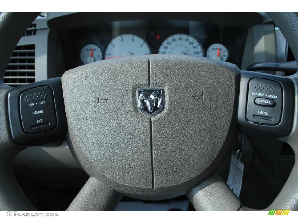 2008 Ram 1500 Big Horn Edition Quad Cab - Cool Vanilla White / Medium Slate Gray photo #18