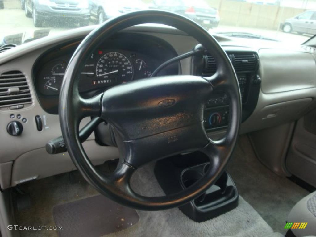 1998 Ford Ranger XLT Regular Cab Medium Graphite Dashboard Photo #38590861