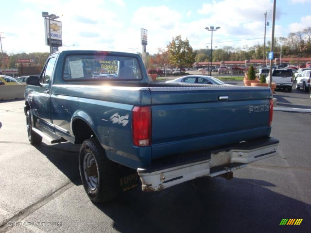 1996 F250 XL Regular Cab 4x4 - Reef Blue Metallic / Grey photo #4