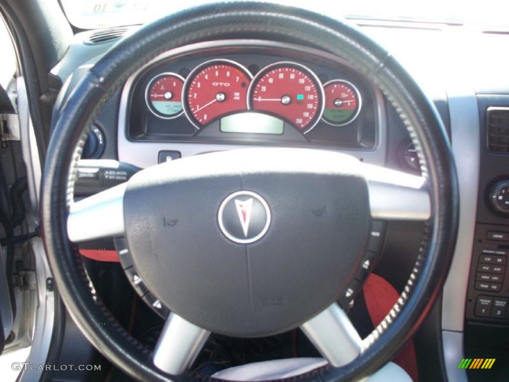 2004 Pontiac GTO Coupe Red Steering Wheel Photo #38592341