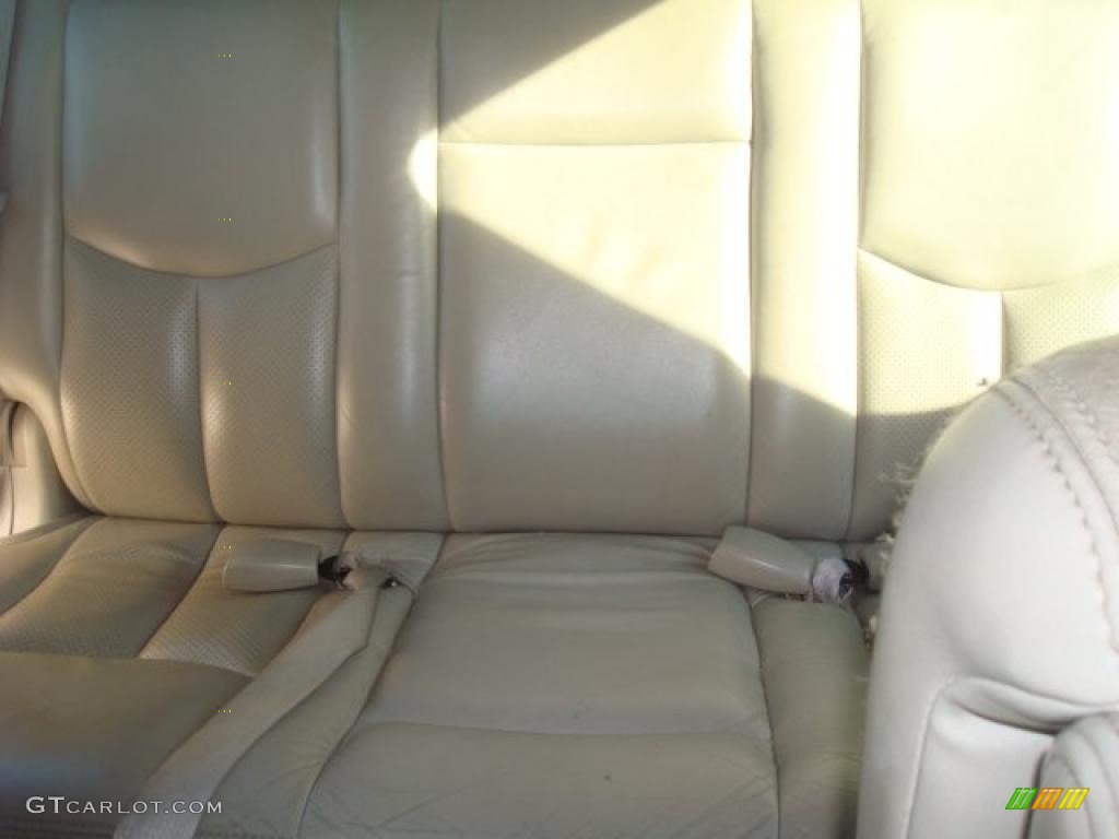 2003 Escalade ESV AWD - Silver Sand / Shale photo #11
