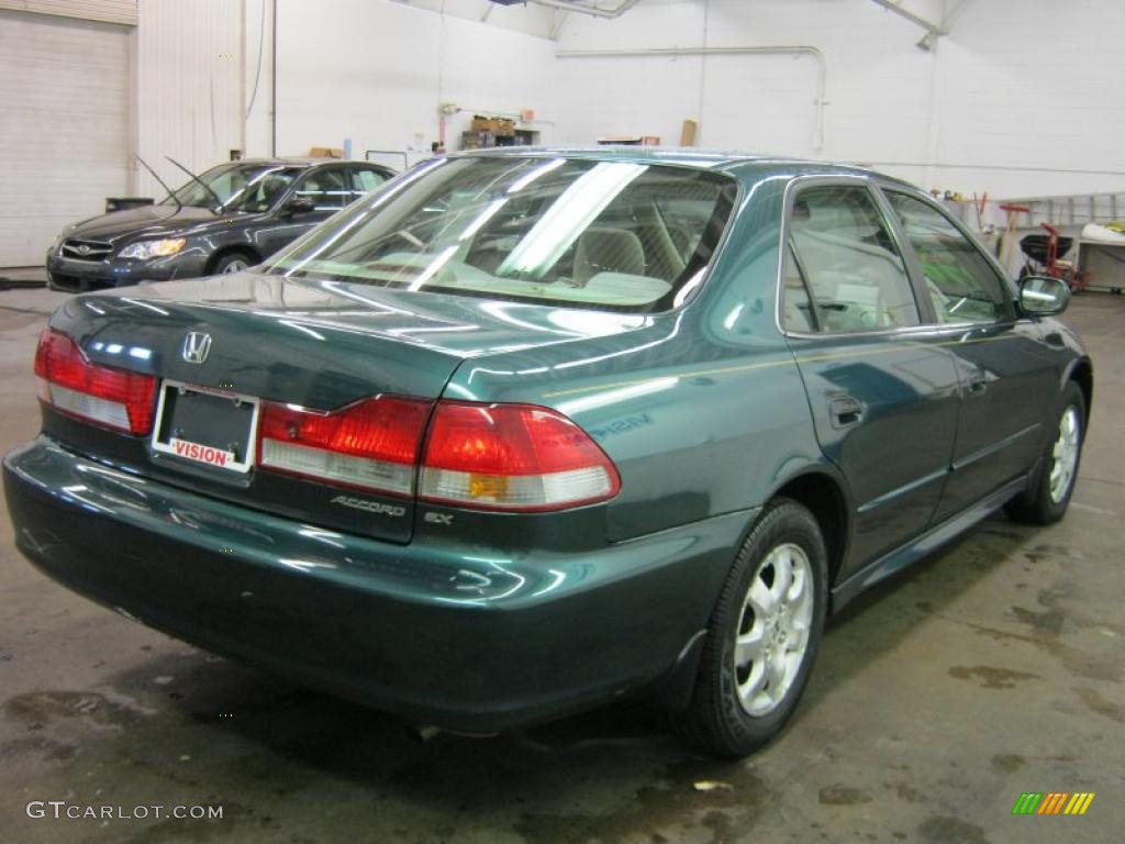 2002 Accord SE Sedan - Noble Green Pearl / Ivory photo #2