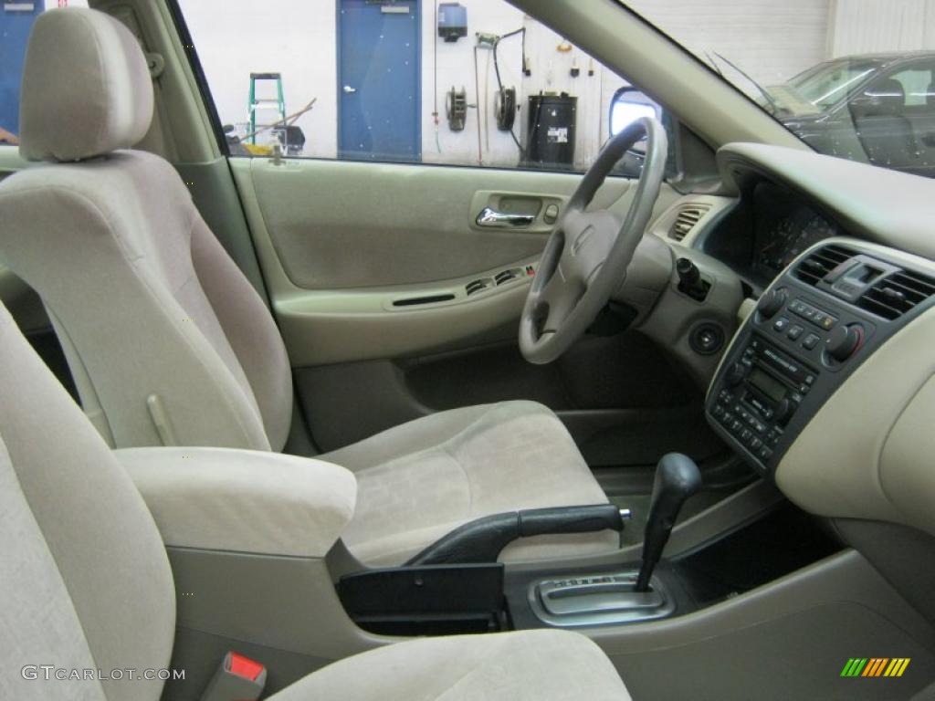 2002 Accord SE Sedan - Noble Green Pearl / Ivory photo #7