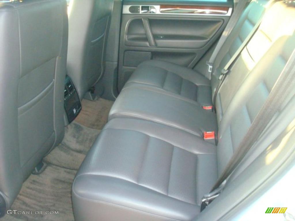 Anthracite Interior 2004 Volkswagen Touareg V6 Photo #38596137