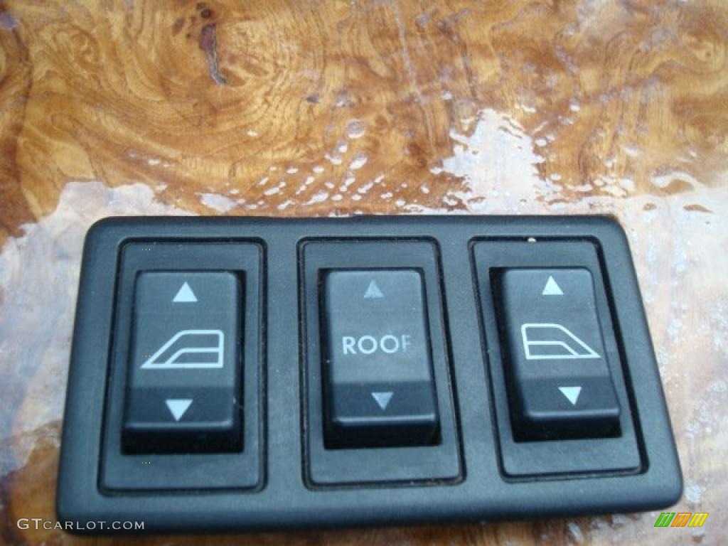 1989 Jaguar XJ XJS V12 Convertible Controls Photo #38596765