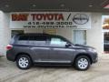 2011 Magnetic Gray Metallic Toyota Highlander SE 4WD  photo #1