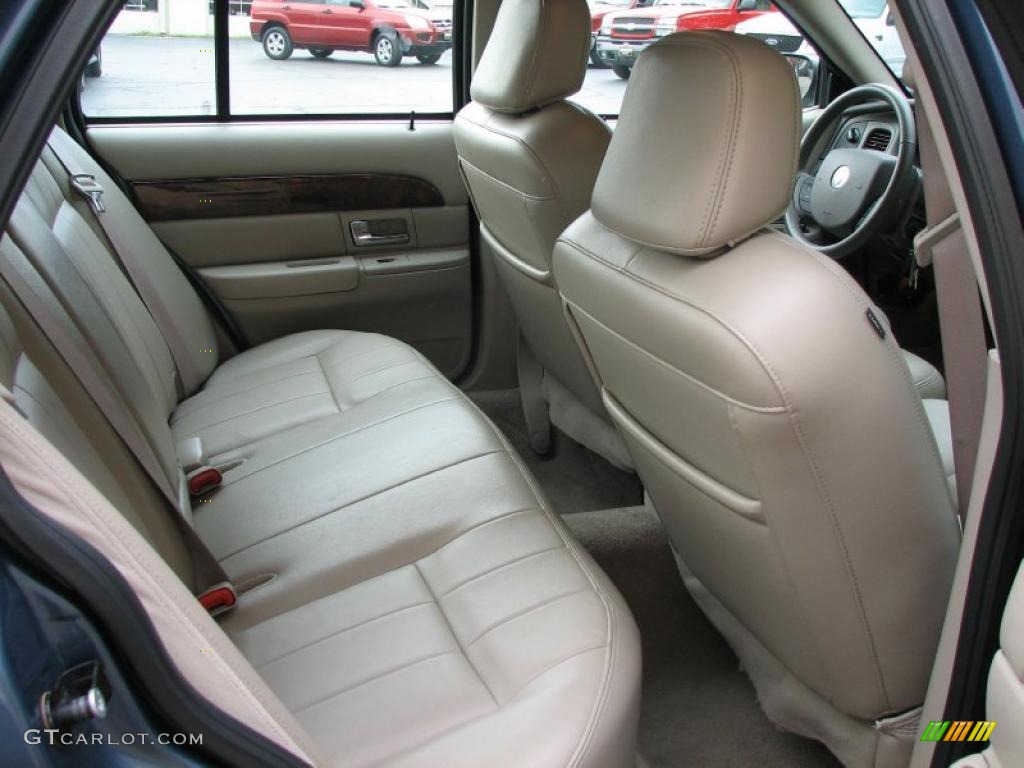 Medium Light Stone Interior 2010 Mercury Grand Marquis LS Ultimate Edition Photo #38599981