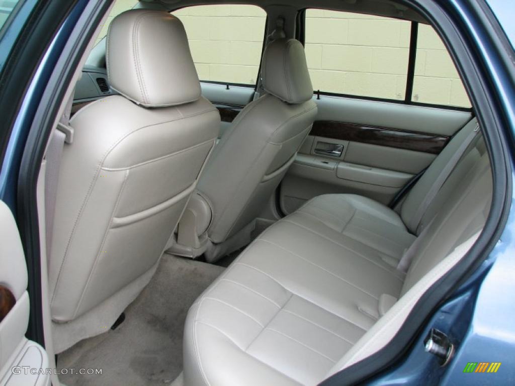 Medium Light Stone Interior 2010 Mercury Grand Marquis LS Ultimate Edition Photo #38599997
