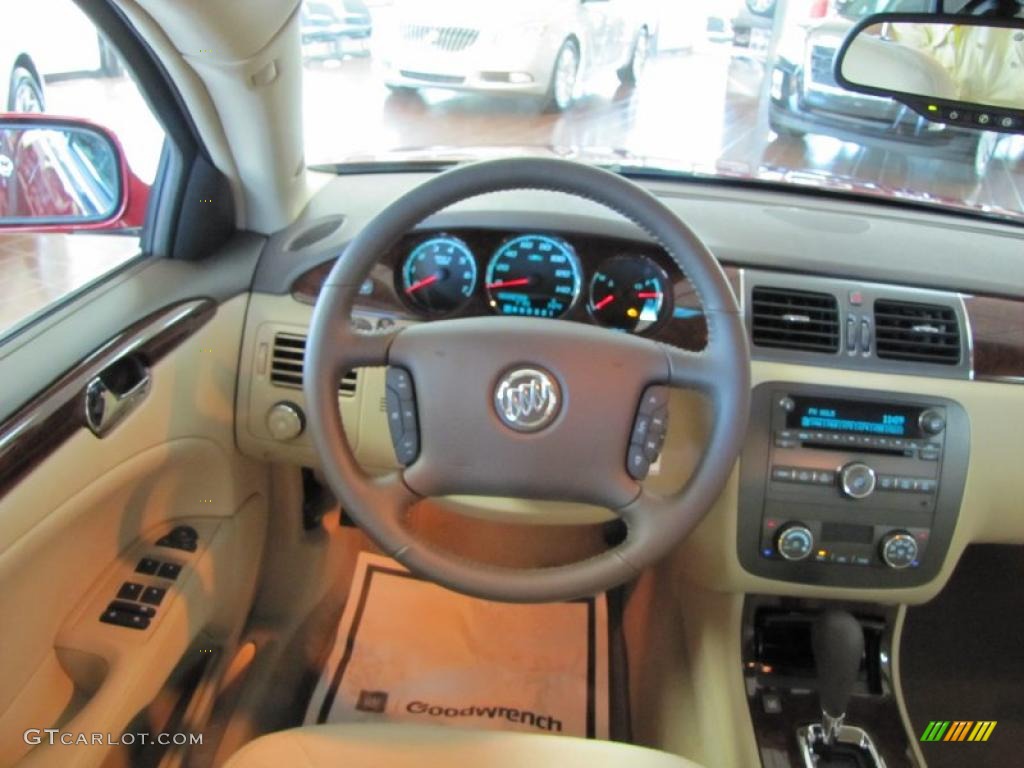 2011 Buick Lucerne CX Cocoa/Cashmere Steering Wheel Photo #38600313