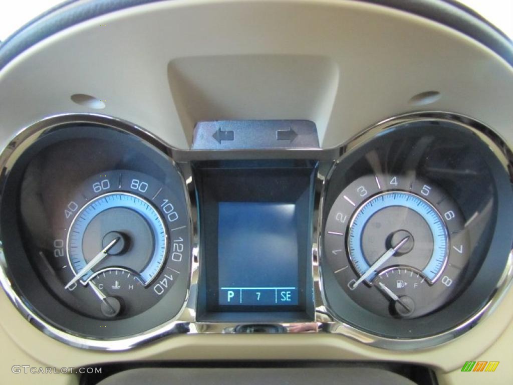 2011 Buick LaCrosse CXL Gauges Photo #38600633