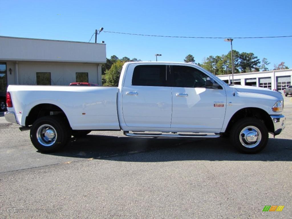 Bright White 2011 Dodge Ram 3500 HD SLT Crew Cab 4x4 Dually Exterior Photo #38600829