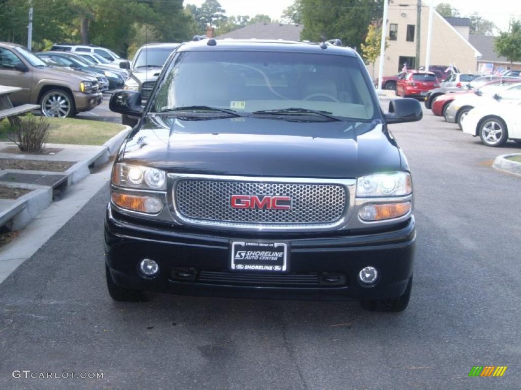 2005 Yukon XL Denali AWD - Onyx Black / Sandstone photo #16