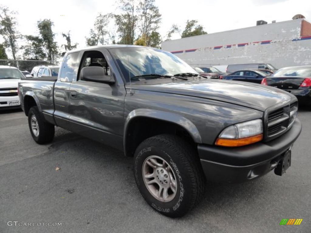 2003 Dakota Sport Club Cab 4x4 - Graphite Metallic / Dark Slate Gray photo #6