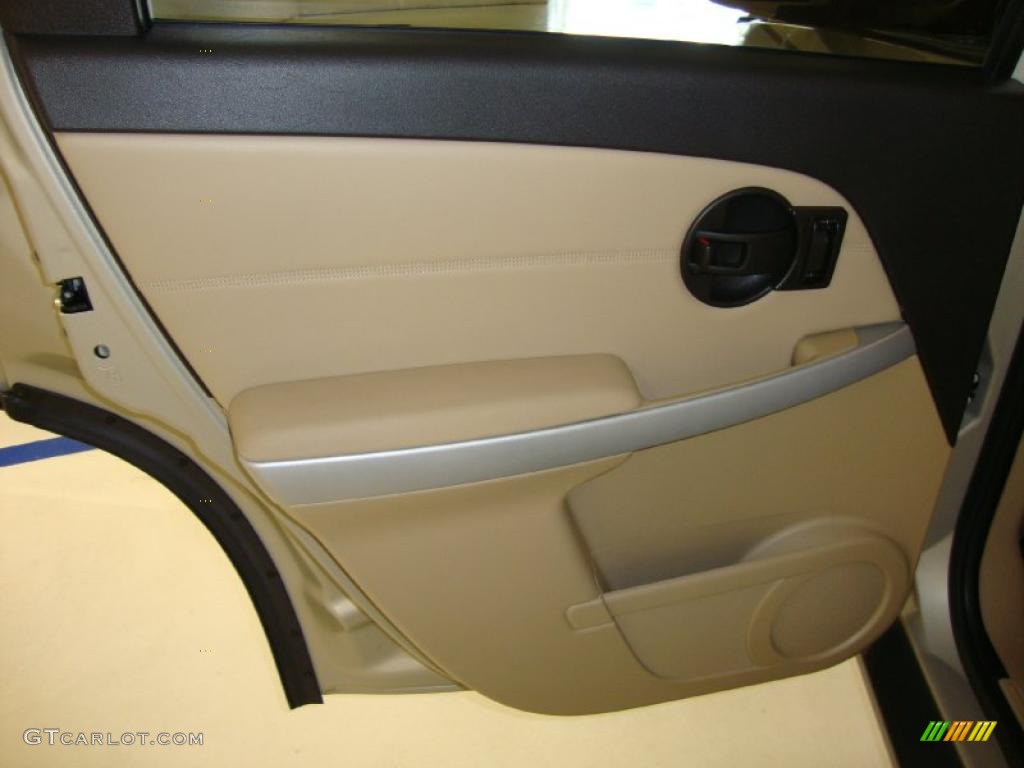 2009 Chevrolet Equinox LT Light Cashmere Door Panel Photo #38606957